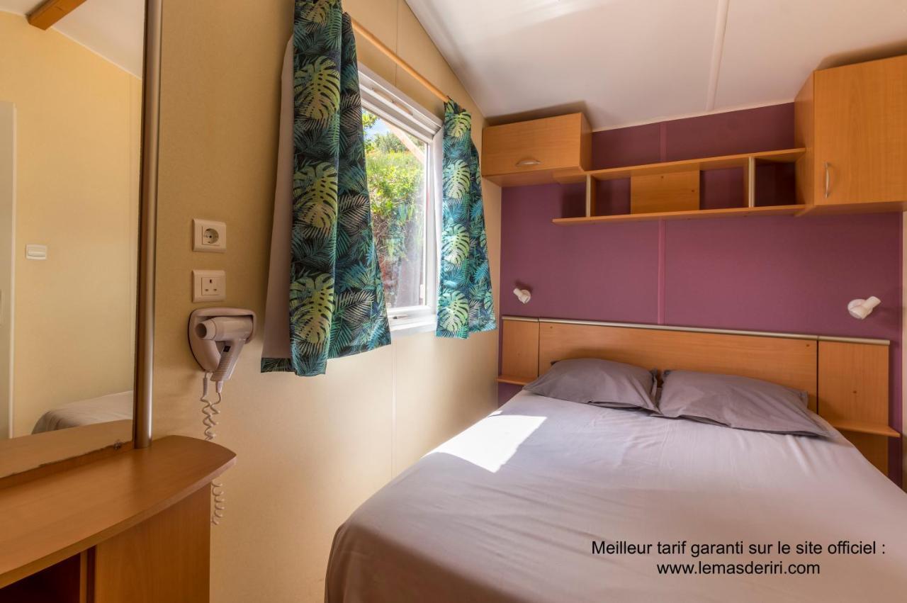 Camping Le Mas De Riri Celles  Eksteriør bilde